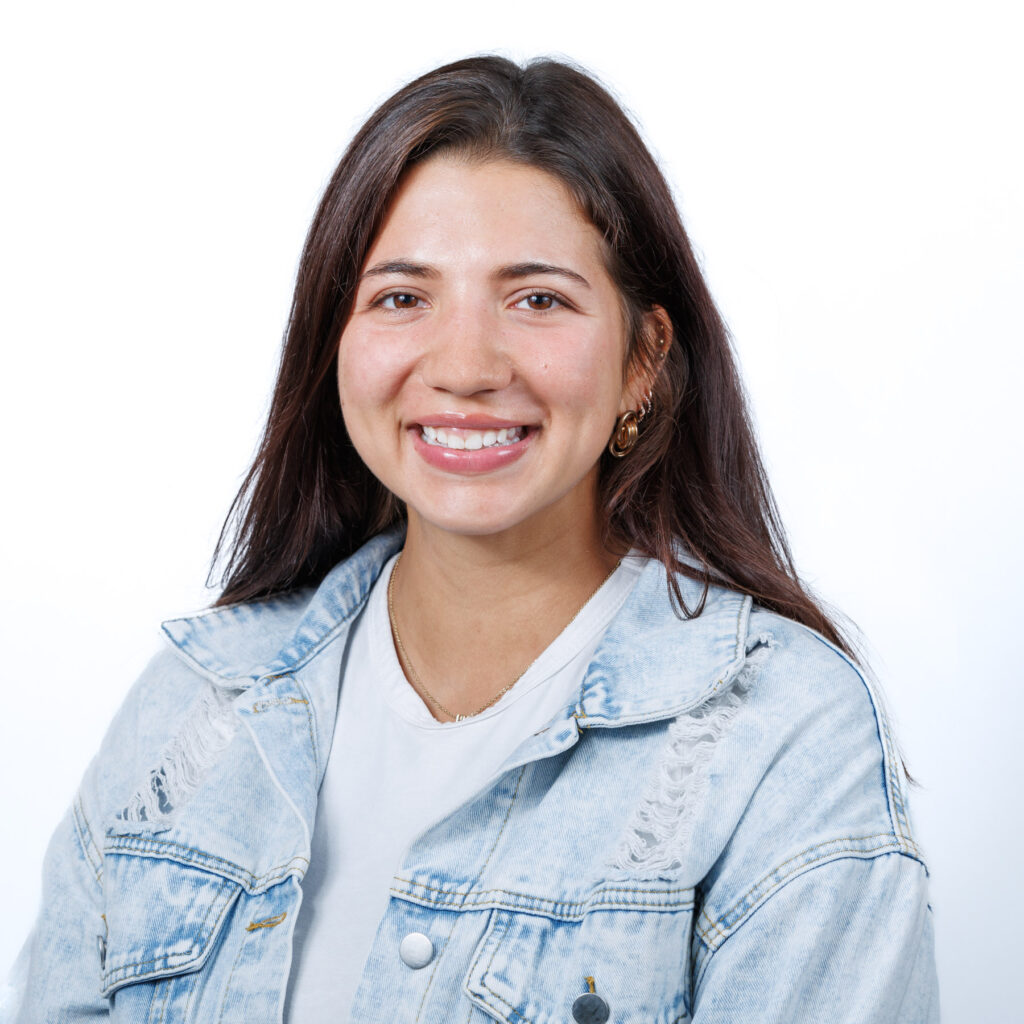 0S1A3256-Edit Vanessa Villarreal professional headshot